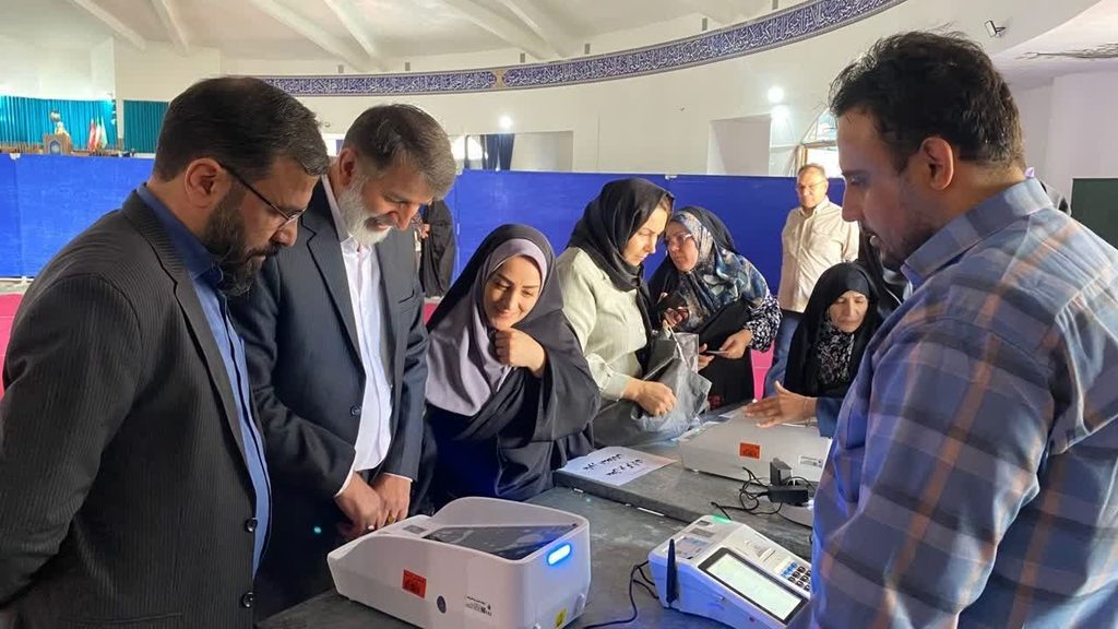 مانور انتخابات الکترونیکی در تمامی شهرستان‌های استان البرز برگزار شد